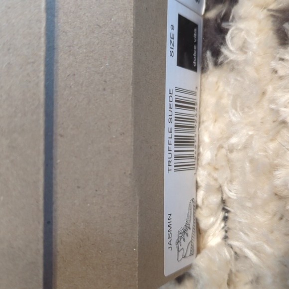 Dolce Vita Jasmin boots - Picture 5 of 6